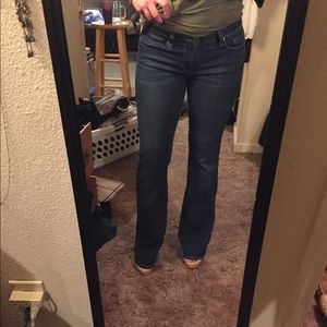 🚫SOLD🚫Skyline Boot Petite jeans